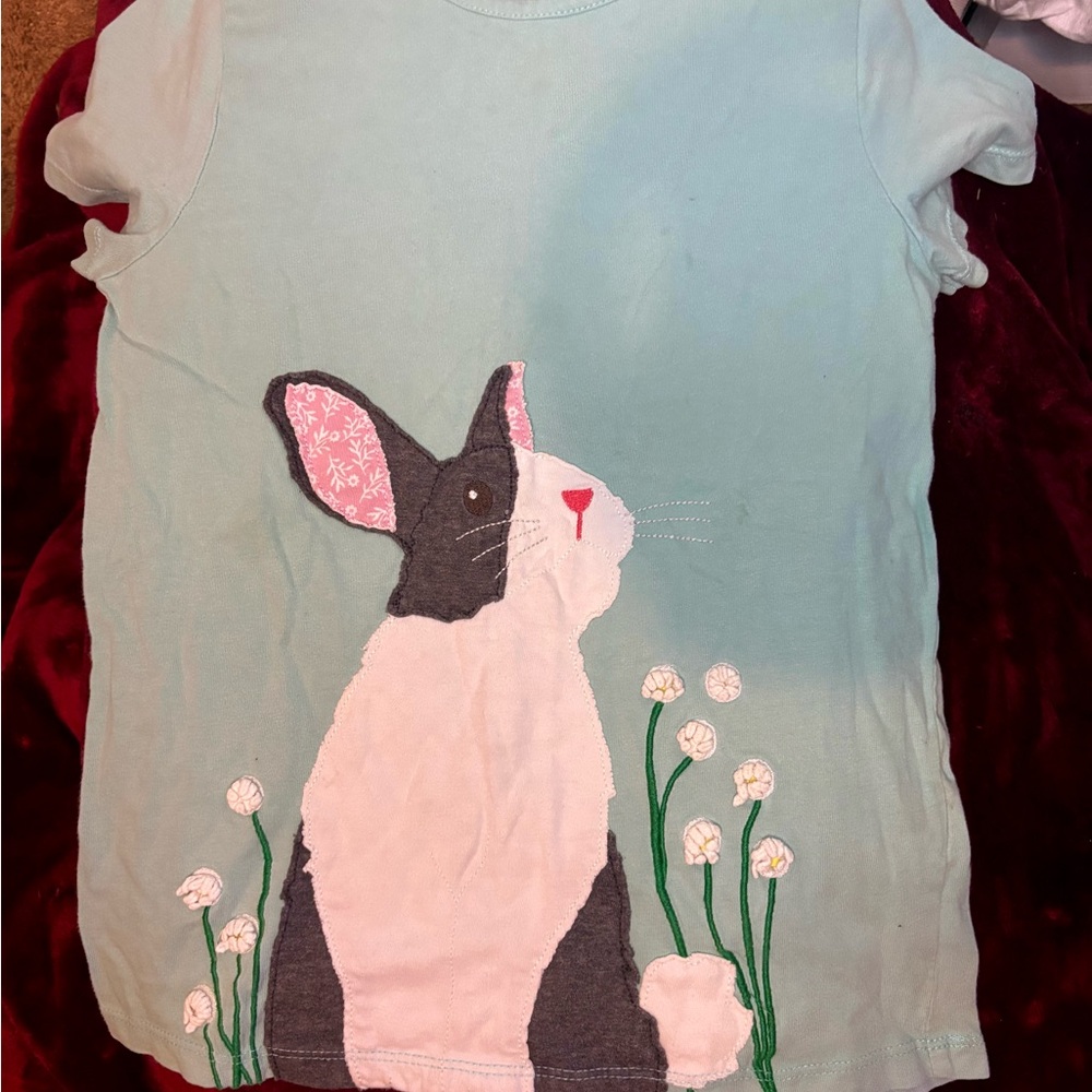 Mini Boden bunny Tee size 8